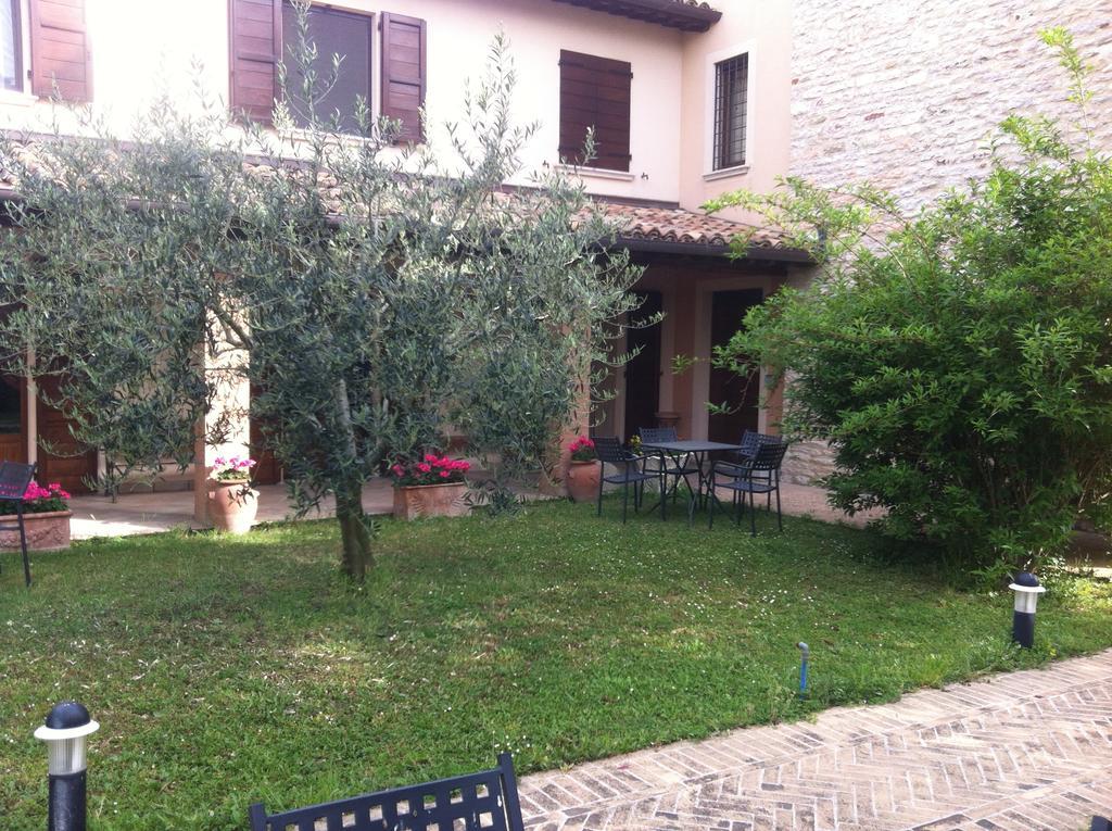 Torre Di Cordaglie Villa Col Sant'Angelo Exteriör bild